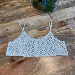 Adika crochet crop top